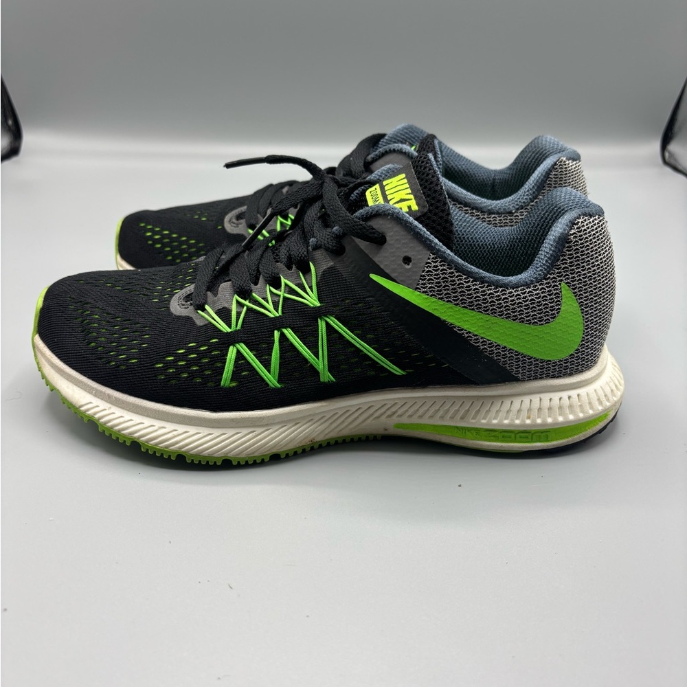 Nike Zoom Winflo 3 Back and Green Running Shoe - 831561-004 - Picture 3 of 8